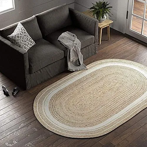 Sumptuous Oval Hand Woven Jute Rug M (4*6 ft)