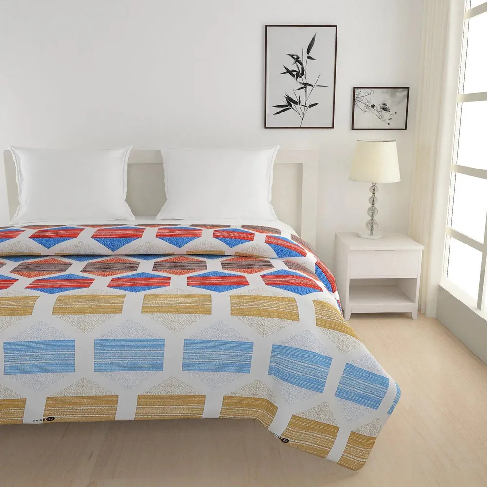 Swayam Abstract Blocks & Prints Blended Cotton Heavy Double Bed Comforter