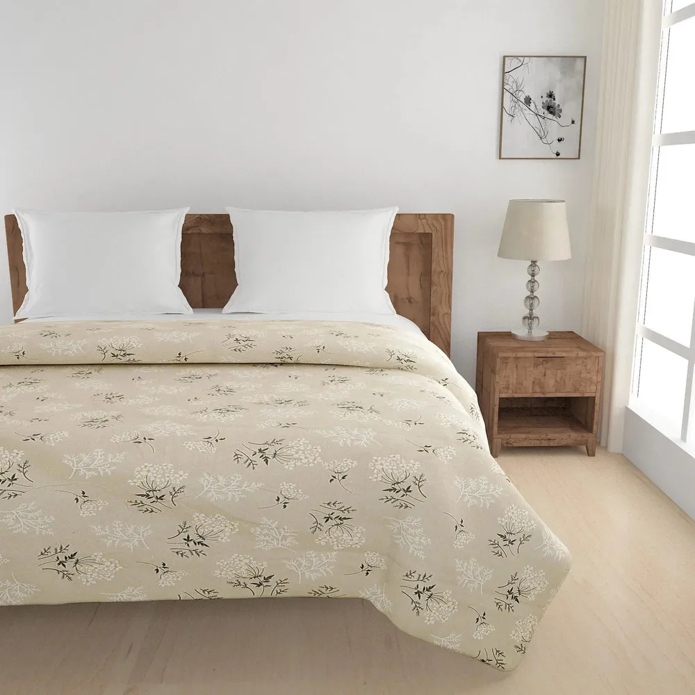 Swayam Beige & White Scanty Floral Blended Cotton Double Bed Comforter