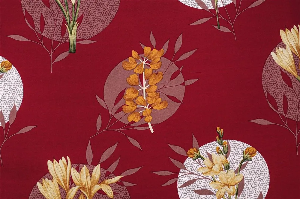 Swayam Crimson Lilies Print Zinnia Double Bedsheet with 2 pillow covers Double Bedsheet (90 x 108 Inches)