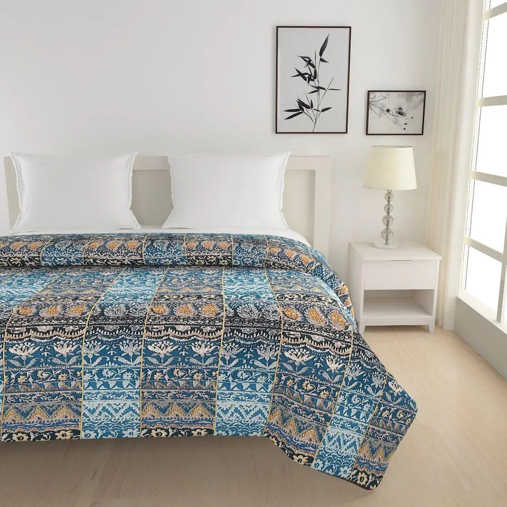 Swayam Ethnic Motif Design 350 GSM Blended Cotton Double Winter Quilt , Blue and Orange