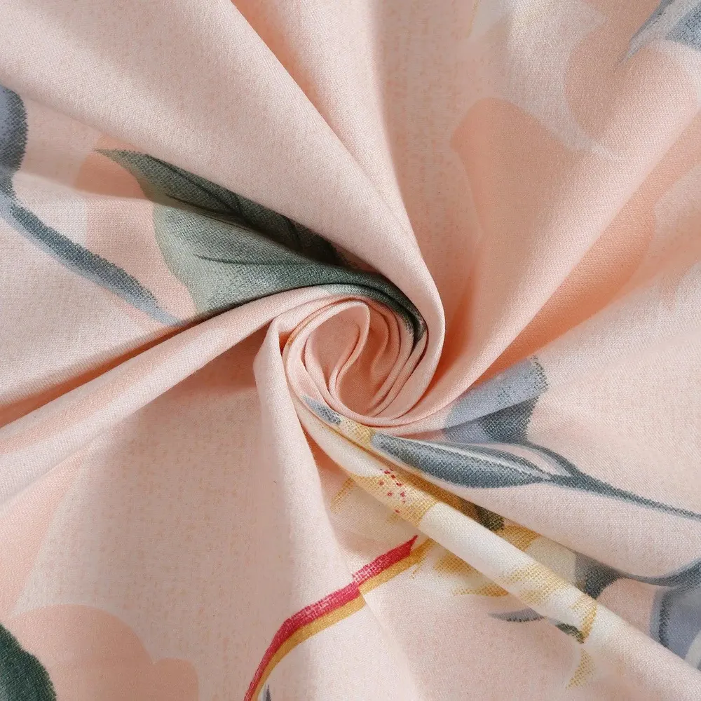 Swayam Floral Design 150 GSM Blended Cotton Double AC Comforter , Peach and Green