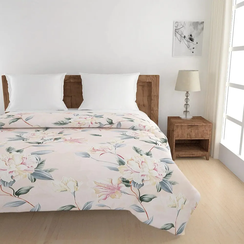 Swayam Floral Design 350 GSM Blended Cotton Double Winter Quilt , Peach and Green