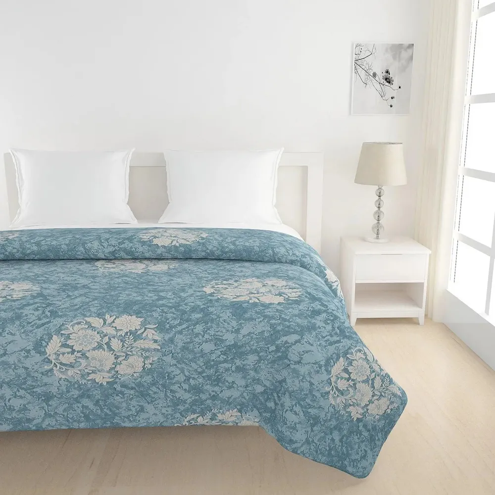 Swayam Floral Design 350 GSM Pure Cotton Double Winter Quilt , Teal and Off white