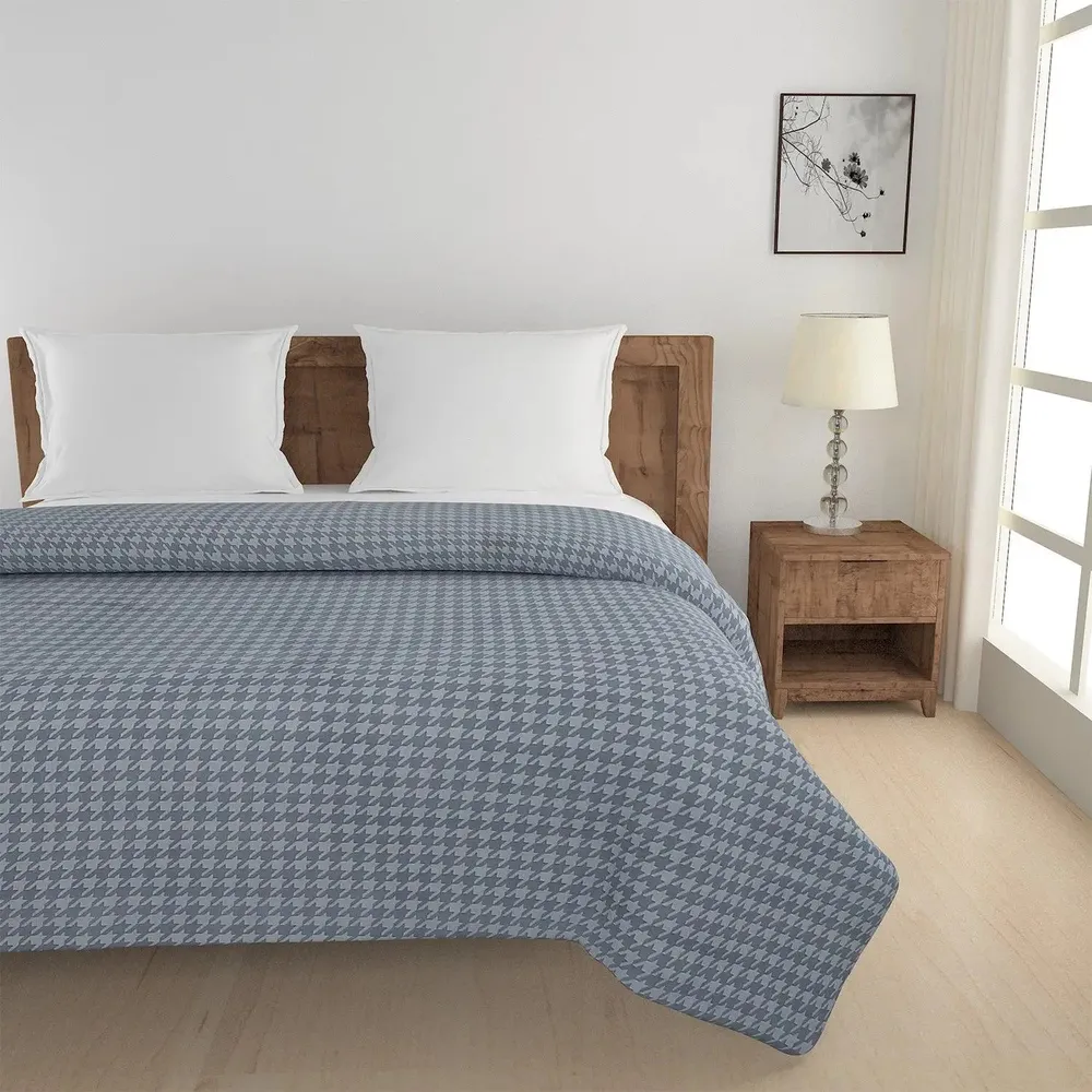 Swayam Geometric Pattern Grey Pure Cotton Double Bed Comforter