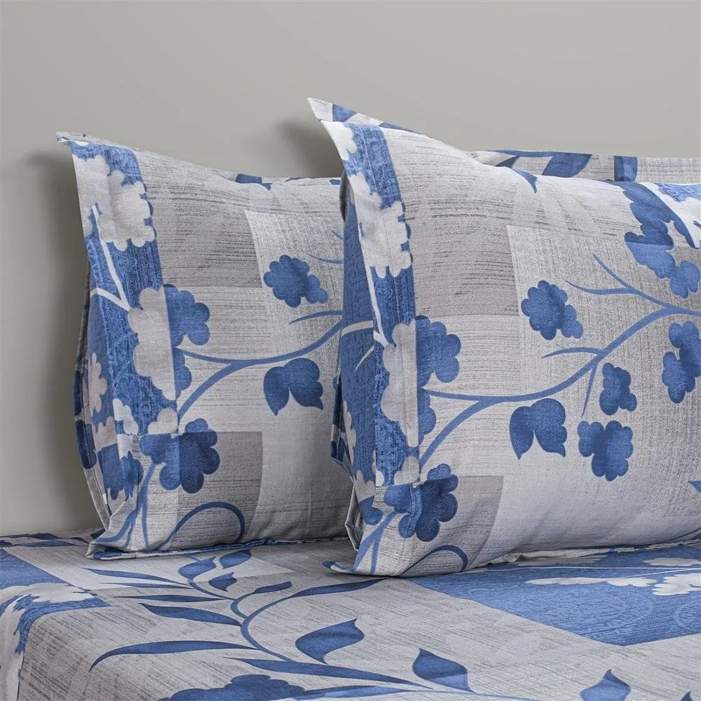 Swayam Hibiscus Leaf Print Veda Fitted Bed Sheet with 2 pillow covers
