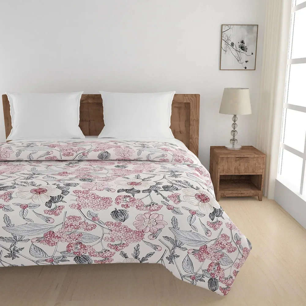 Swayam Pink &amp; Black Floral Drama Blended Cotton Double Bed Comforter