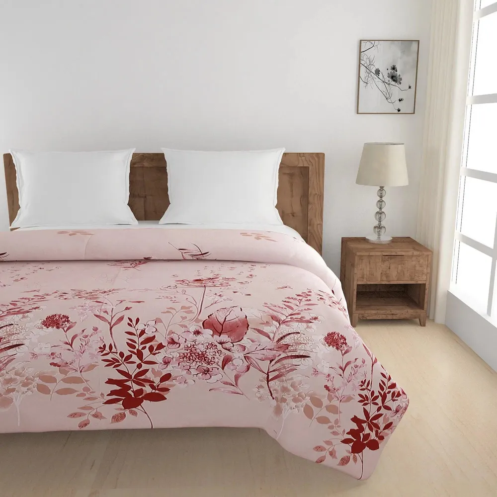 Swayam Pink Minimalist Floral Pattern Blended Cotton Double Bed Comforter