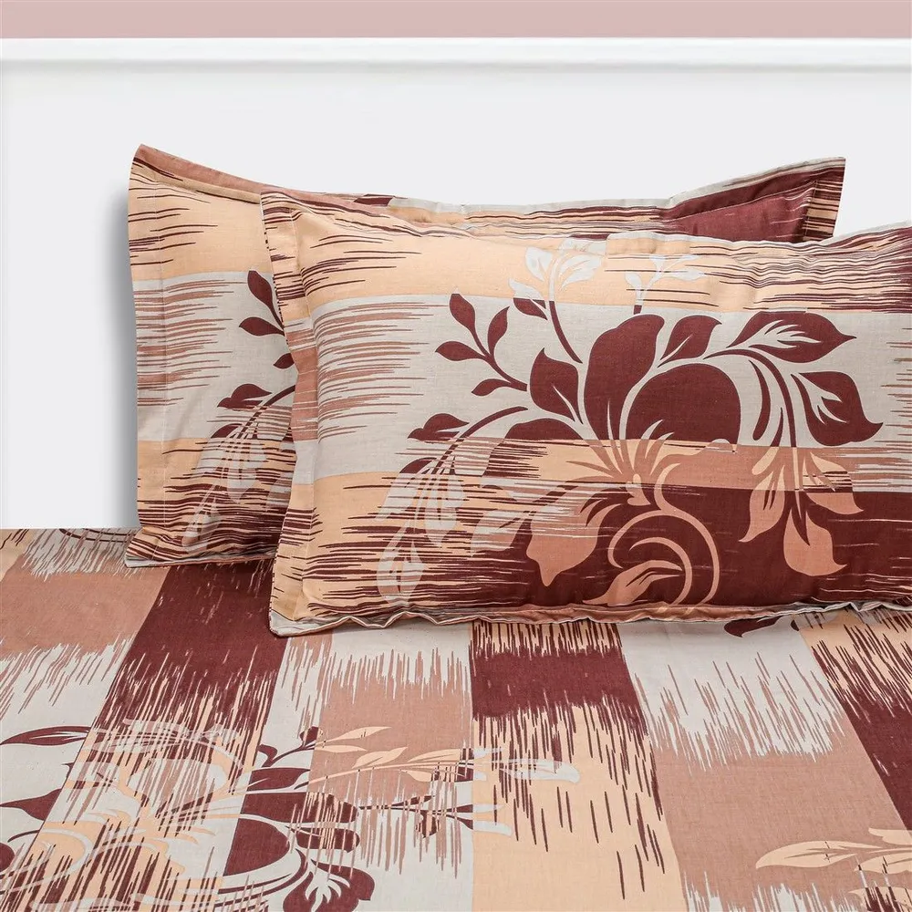 Swayam Rose Madder Hazel leaf print Veda Double Bedsheet with 2 pillow covers Double Bedsheet (90 x 108 Inches)