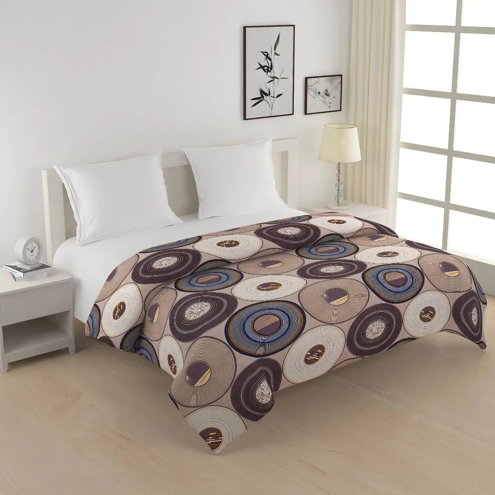 Swayam Round Disc Pattern Brown &amp; Beige Blended Cotton Heavy Double Bed Comforter