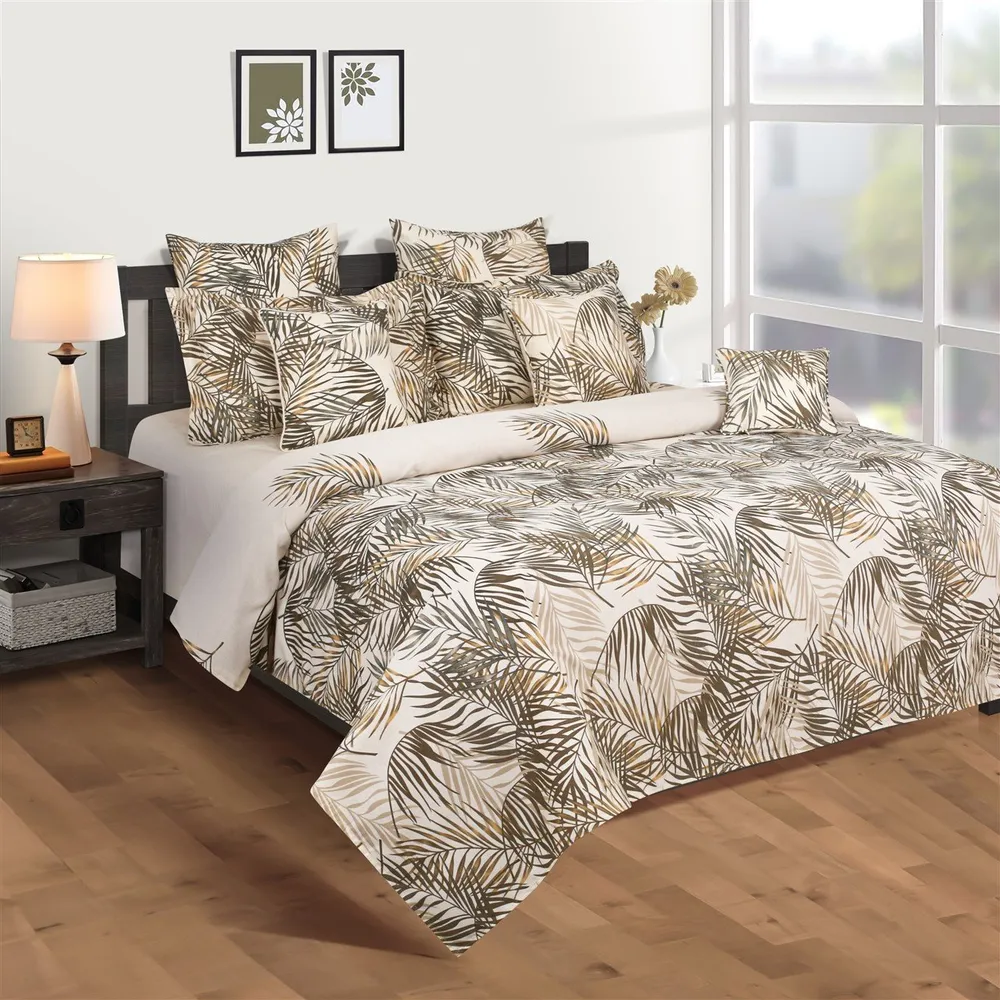 Swayam Sparkle Brown Floral Print Sparkle Double Bedsheet Double Bedsheet ( 90 X 100 Inches)