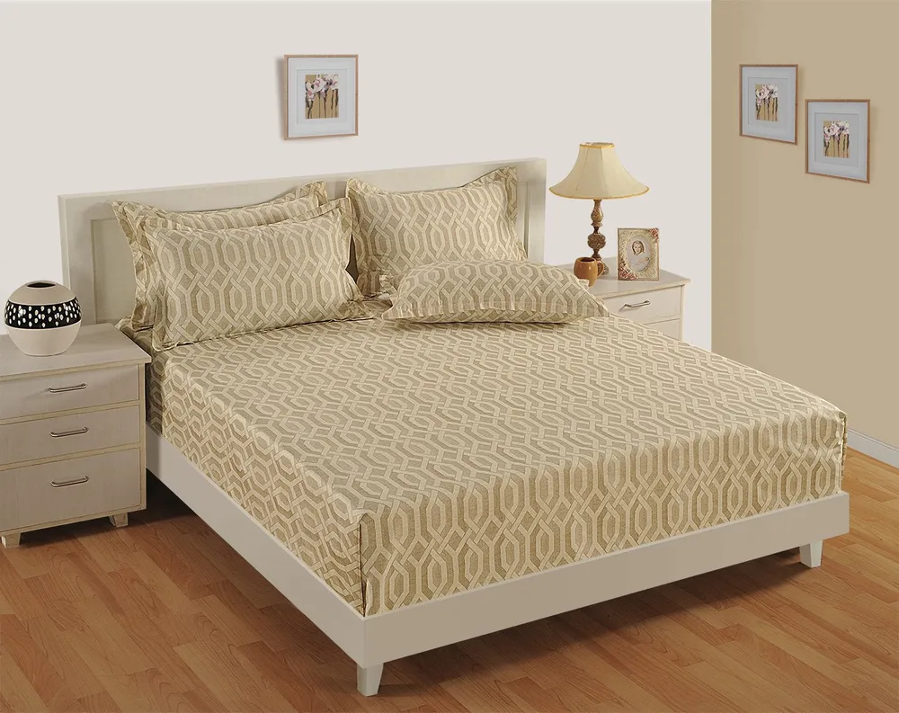 Swayam Sparkle Golden Striped Single Bed Sheet