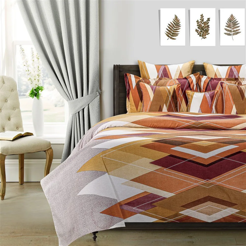 Swayam Sparkle Orange Geometric Print Fitted Double Bedsheet