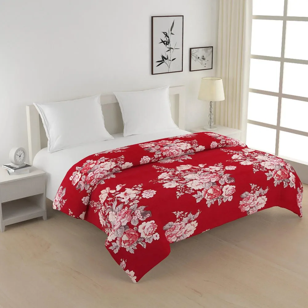 Swayam Wild Floral Crimson Blended Cotton Heavy Double Bed Comforter