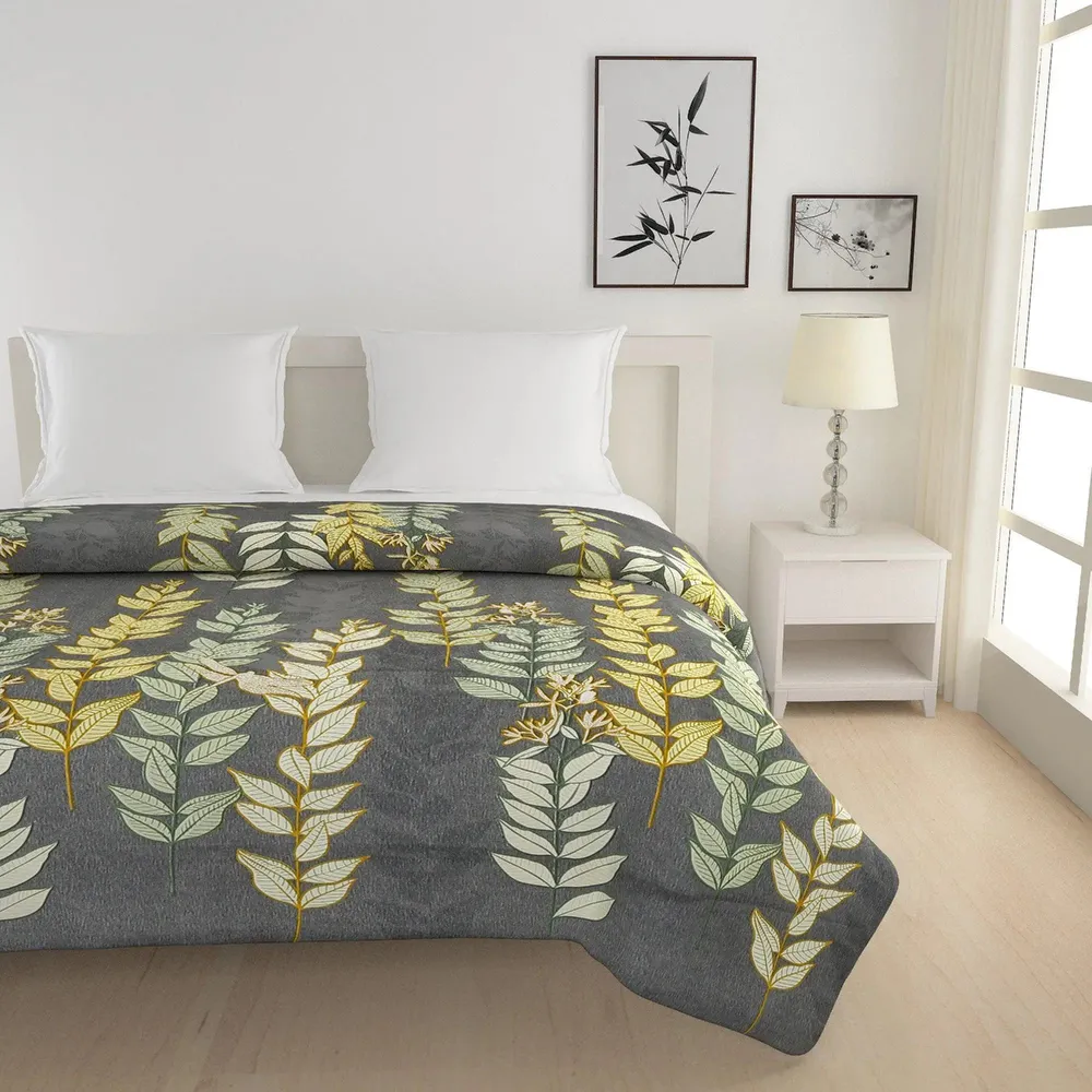 Swayam Yellow &amp; Green Leaves Strand Blended Cotton HeavyDouble Bed Comforter