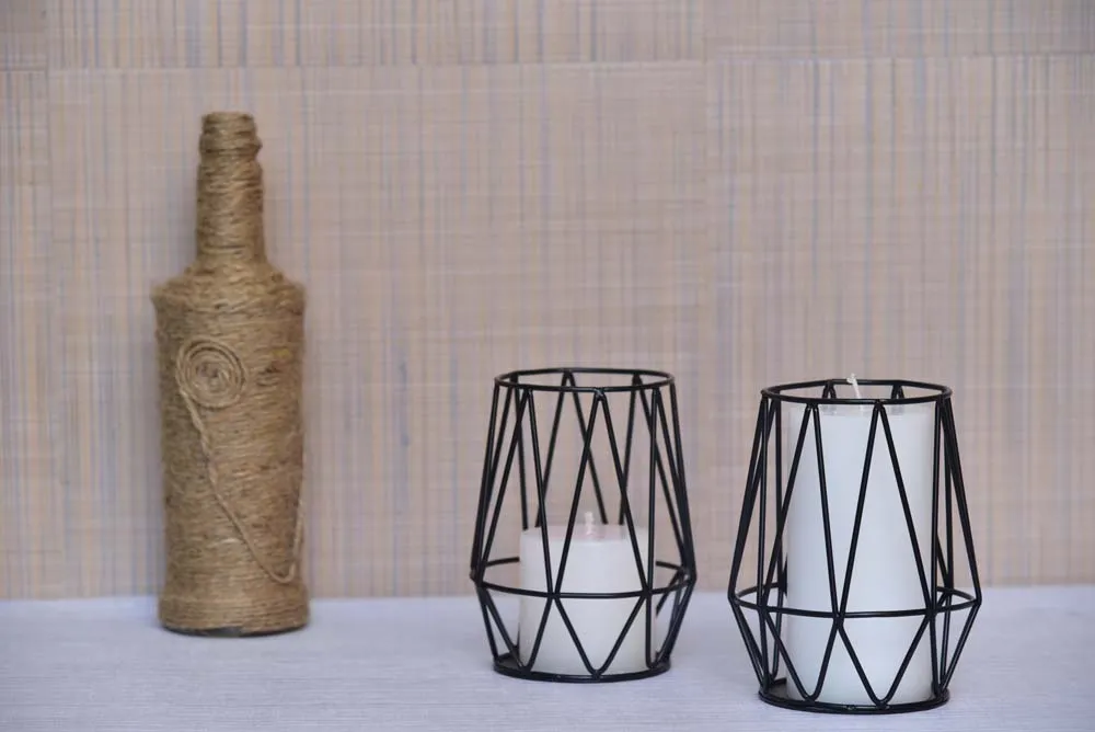 Tandem Spherical Shape Candle Holder