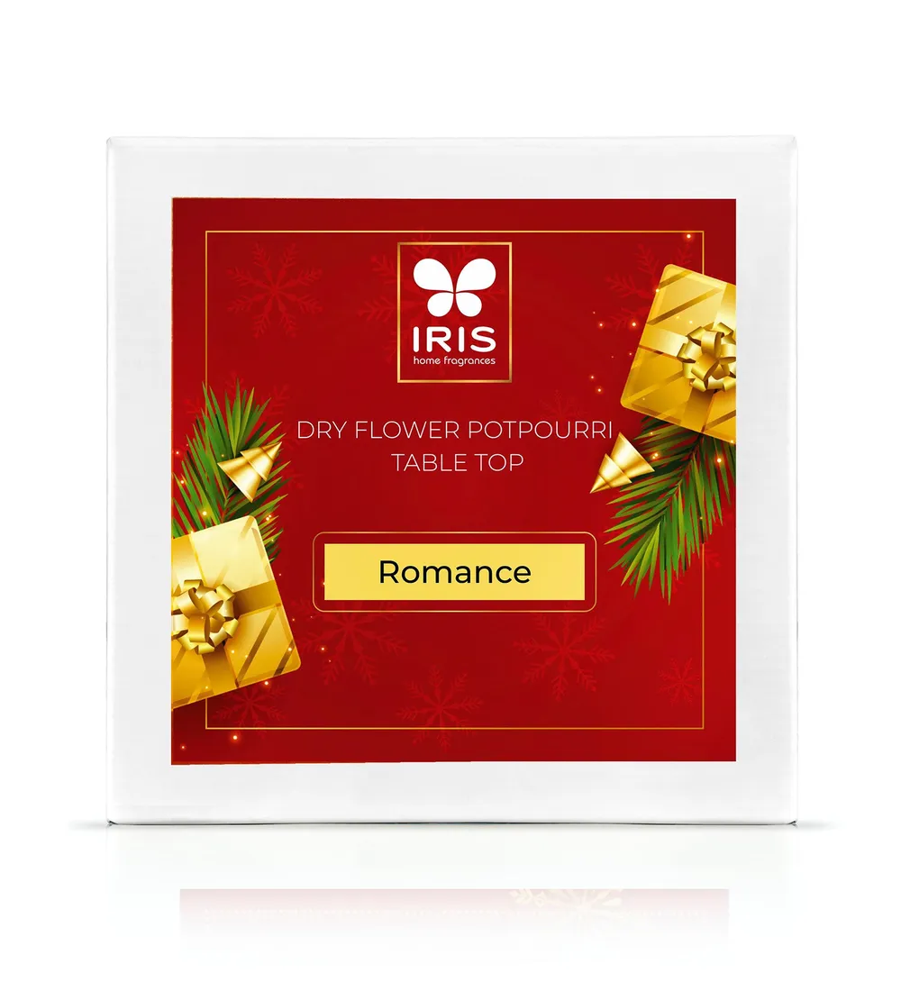 Taper Candle Gift Set for Valentine's Day (Golden)