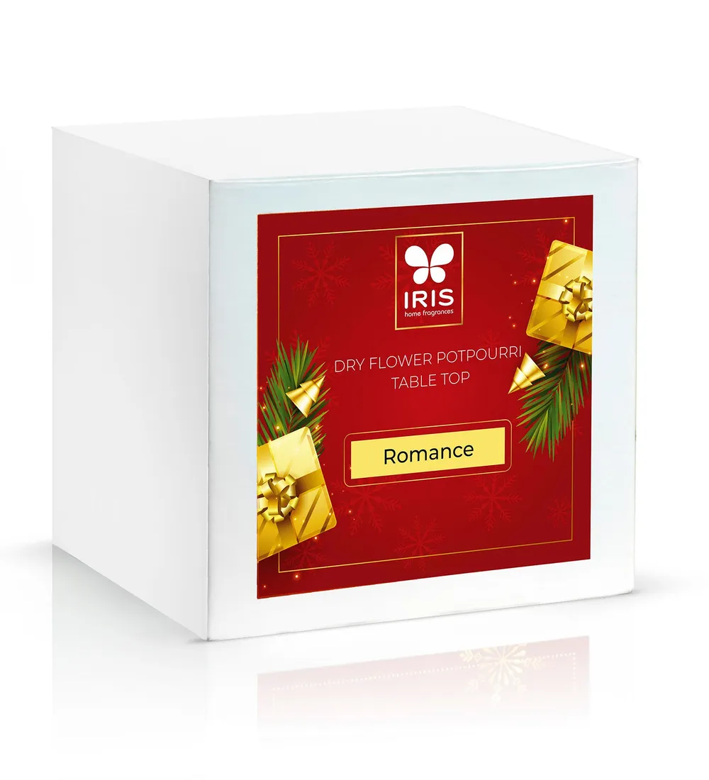 Taper Candle Gift Set for Valentine's Day (Golden)