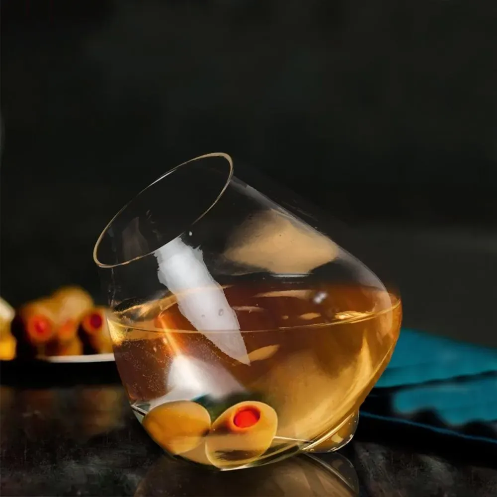 Tilted Art Whisky Glass Single Piece