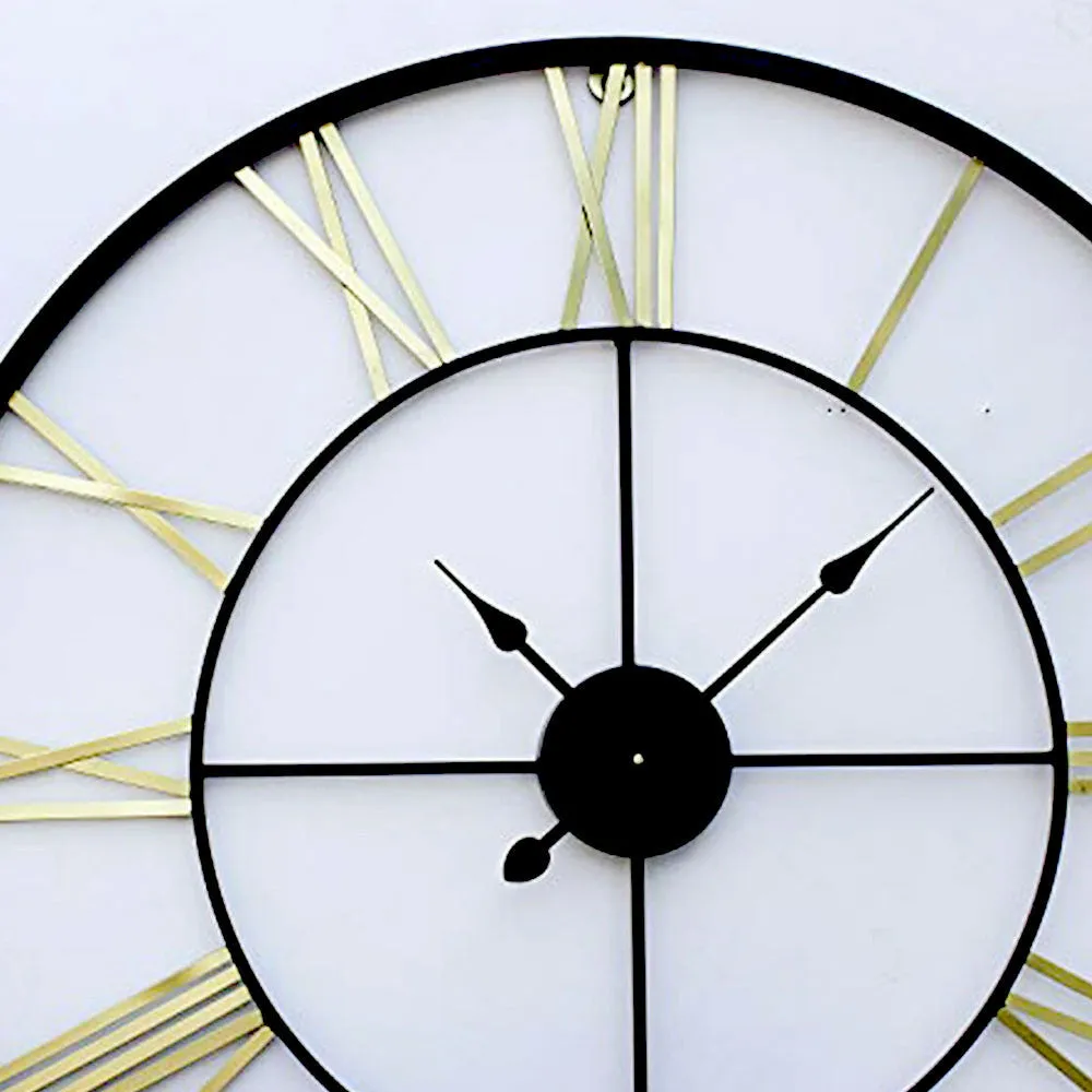 Timeless Ornate Designer Metal Wall Clock