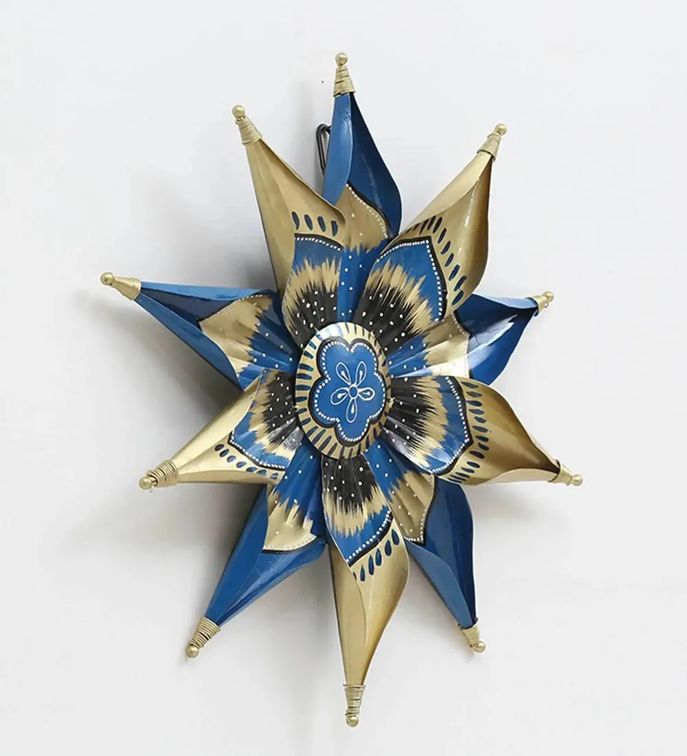 Traditional Big Flower Metal Wall Art Décor (Blue & Gold)