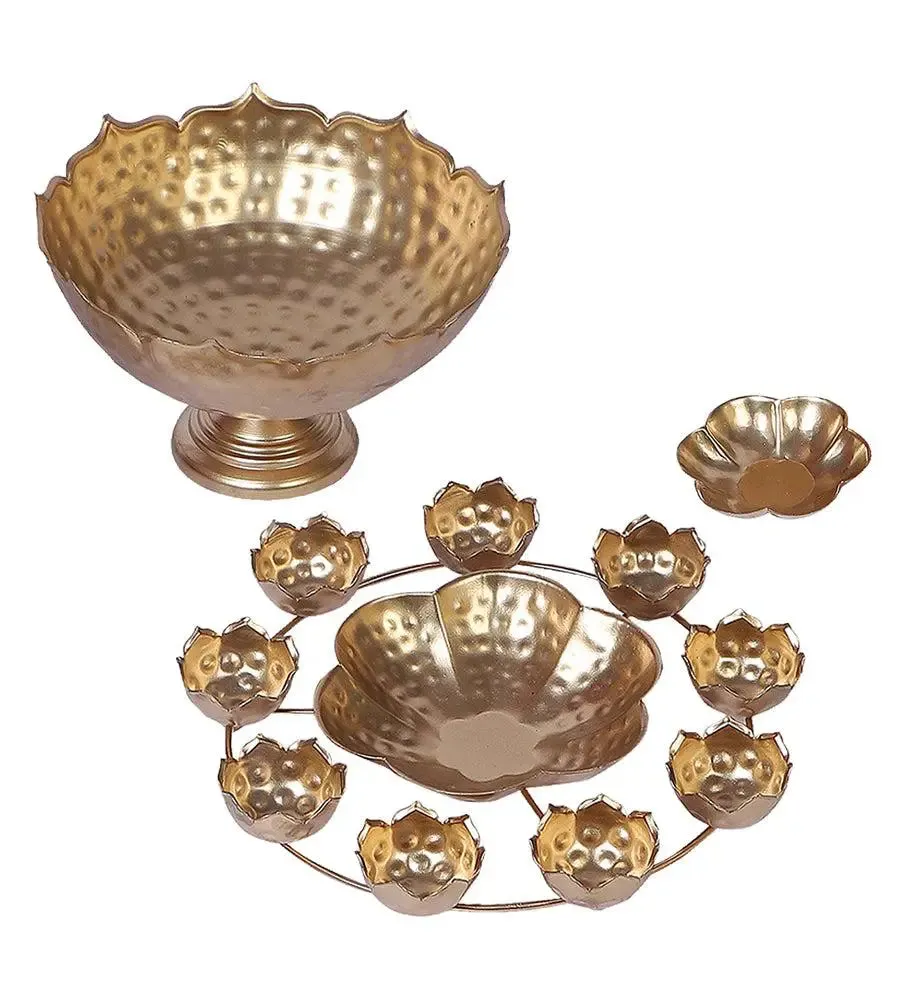 Traditional Metallic Urli with Tealight Holder for Home (Set of 7)