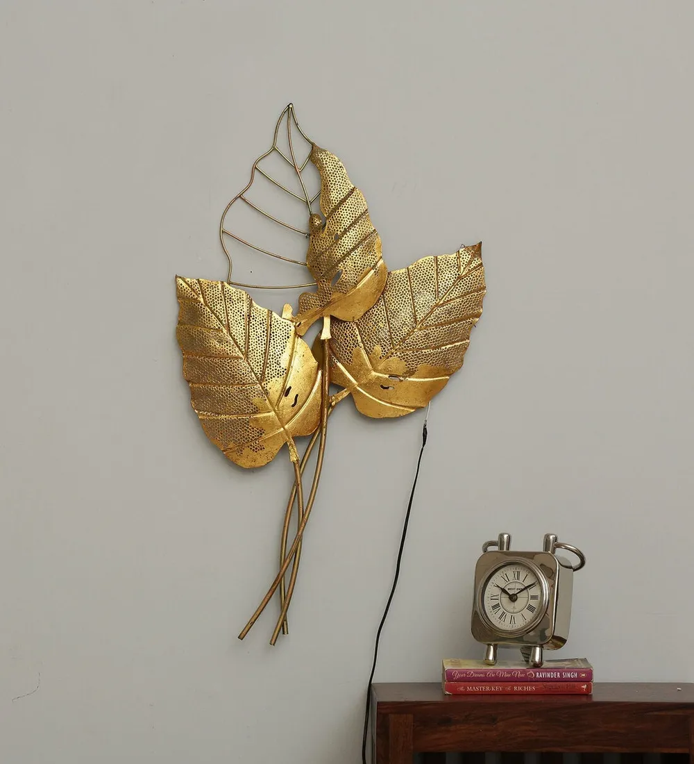 Tripple Leafy Designer LED Metal Art