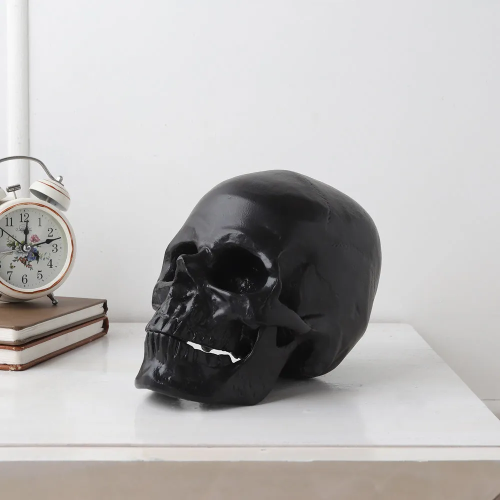 Trippy Black Skull Table Decor