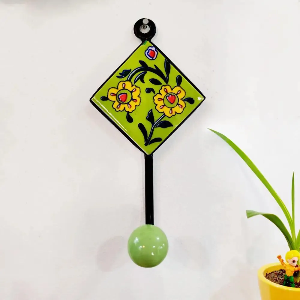 Wall Hanging Hangers and Hooks-Set of 4