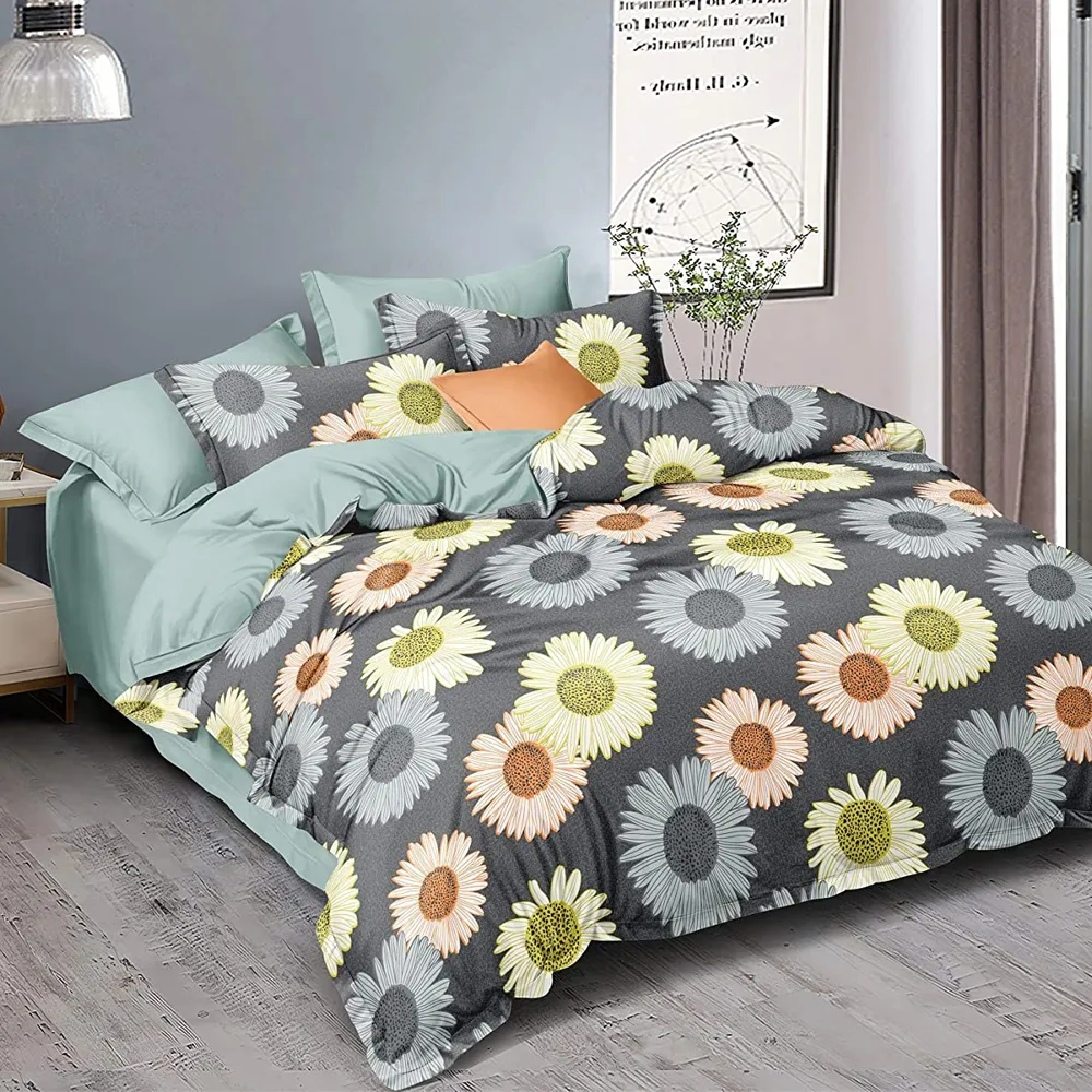 Wild Daisy Floral Print Designer Double Bedsheet With 2 Pillow Covers