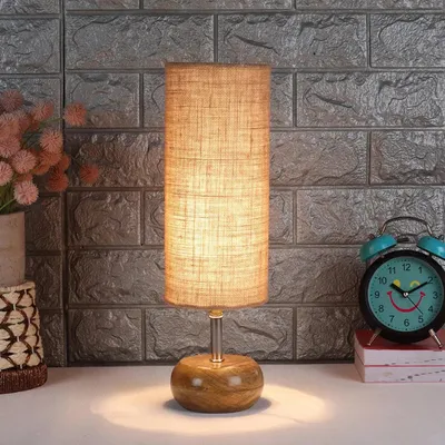 Wooden table lamp with Beige Jute Shade