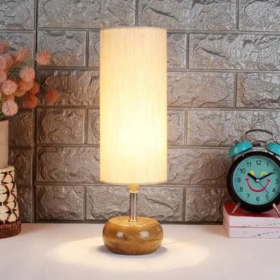 Wooden table lamp with Off-White Cotton Shade