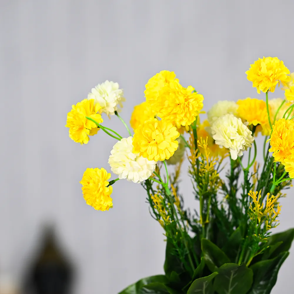 Yellow Artificial Bunch Of Daisy